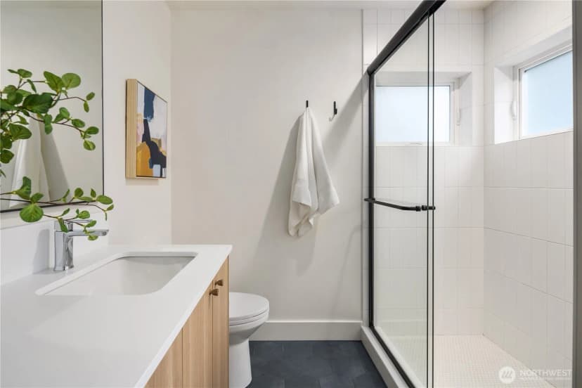 Property photo for 2616 E Roy Street, Seattle photo 22