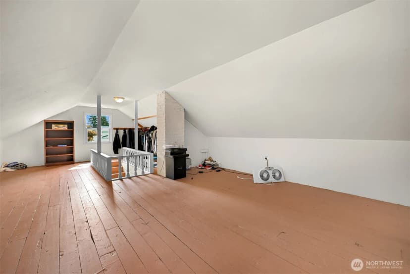 Property photo for 112 Milwaukee Street, Mount Vernon photo 15