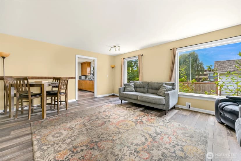Property photo for 112 Milwaukee Street, Mount Vernon photo 5