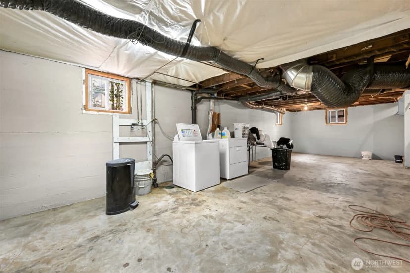 Property photo for 112 Milwaukee Street, Mount Vernon photo 18