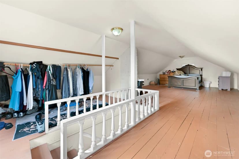 Property photo for 112 Milwaukee Street, Mount Vernon photo 14