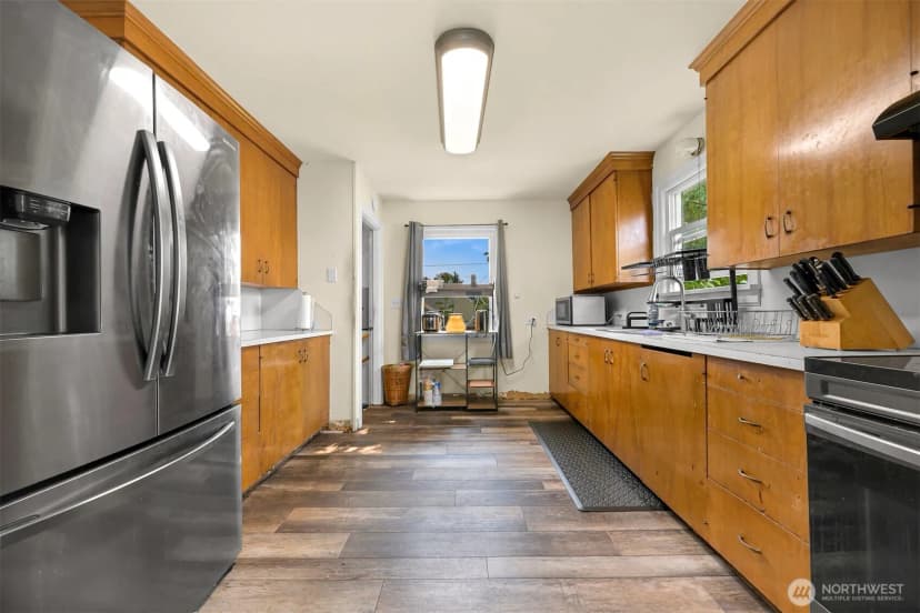 Property photo for 112 Milwaukee Street, Mount Vernon photo 13
