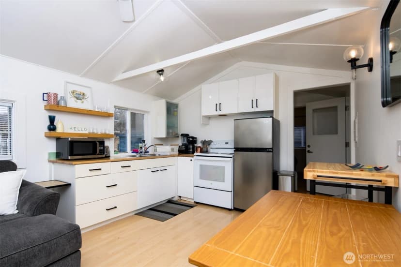 Property photo for 7556 Terrill Drive, Blaine photo 9