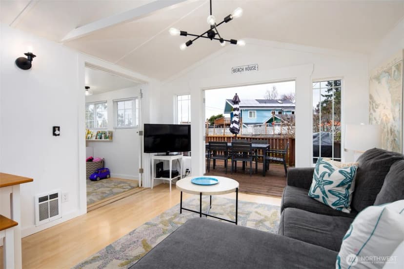 Property photo for 7556 Terrill Drive, Blaine photo 8
