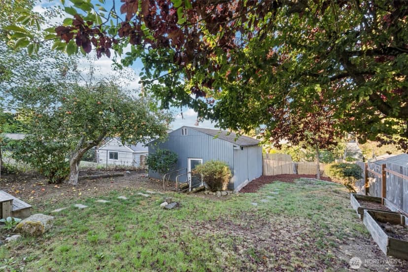 Property photo for 8117 16th Avenue Sw, Seattle photo 26