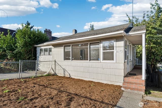 Property photo for 8117 16th Avenue Sw, Seattle