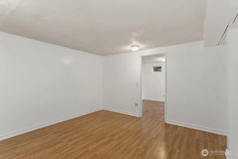 Property photo for 8117 16th Avenue Sw, Seattle photo 14