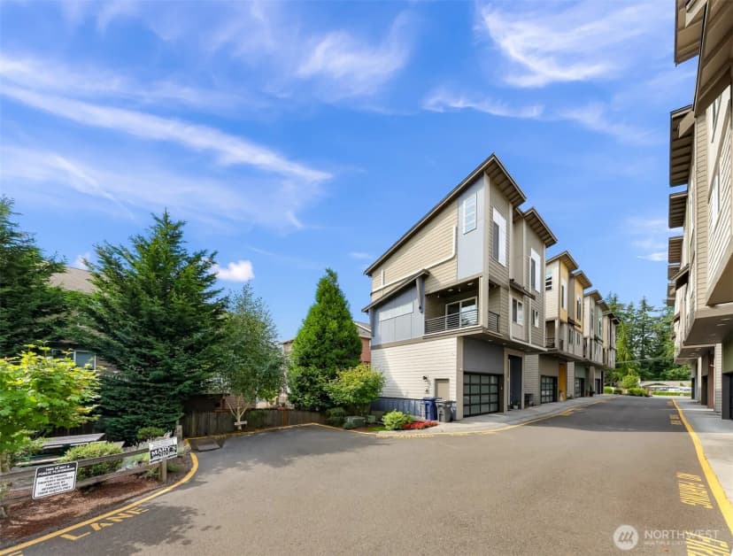 Property photo for 1328 152nd Place Sw, Lynnwood photo 27