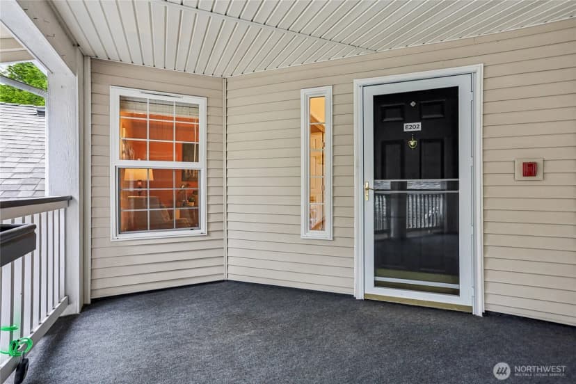 Property photo for 12118 Ne 171st Place #e202, Bothell photo 3
