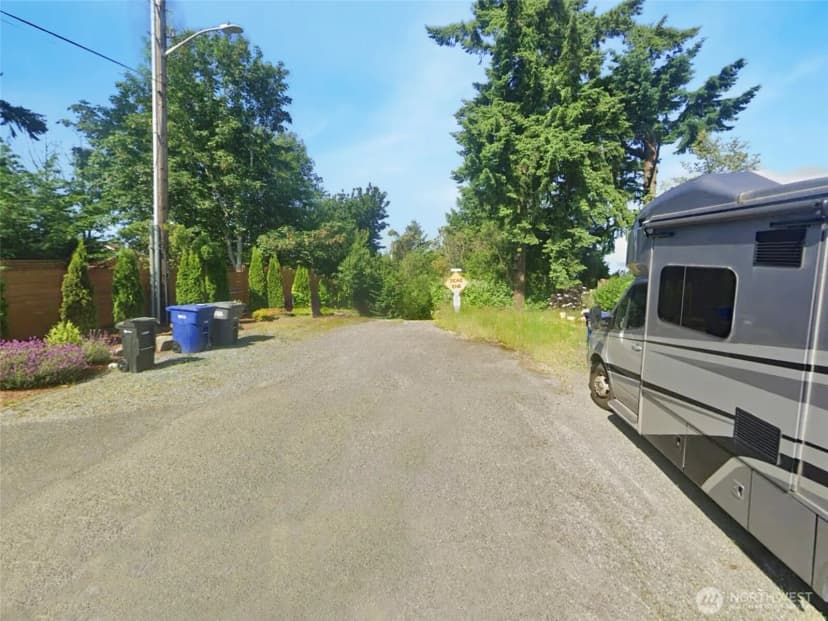 Property photo for 1517 Sw 124th Street, Burien photo 33