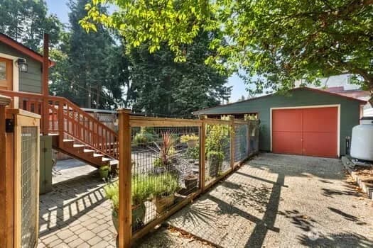 Property photo for 6725 22nd Avenue Nw, Seattle photo 35