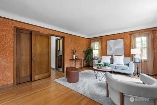 Property photo for 6725 22nd Avenue Nw, Seattle photo 4