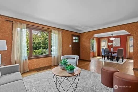 Property photo for 6725 22nd Avenue Nw, Seattle photo 6