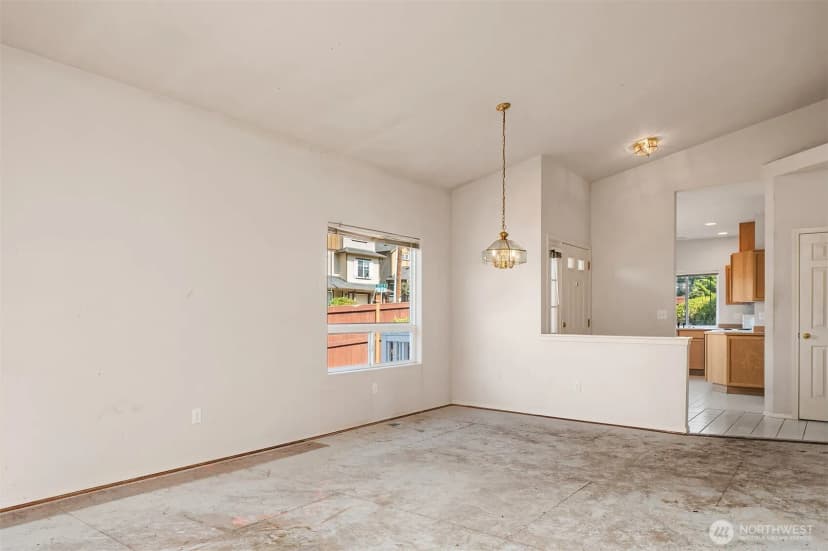Property photo for 15604 48th Place W, Edmonds photo 10