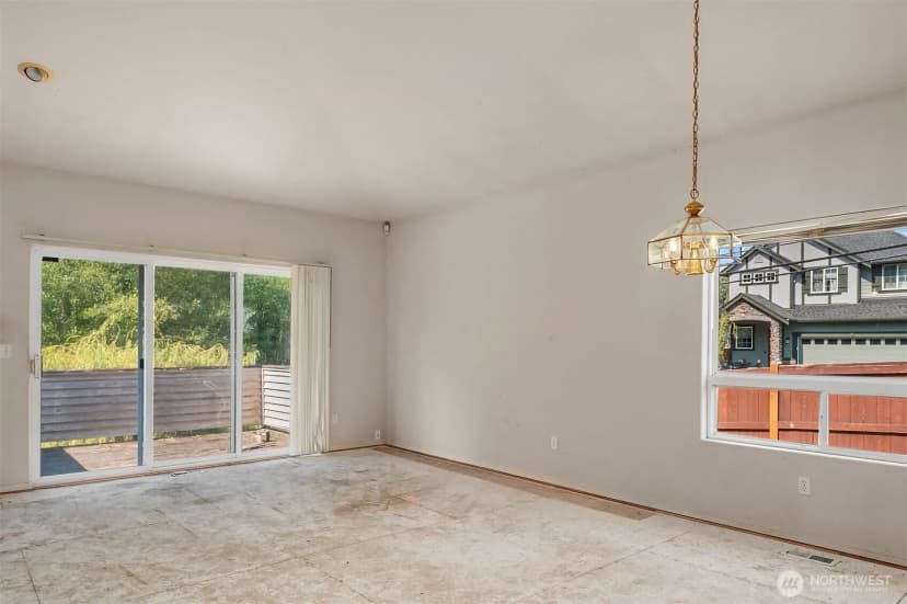 Property photo for 15604 48th Place W, Edmonds photo 11