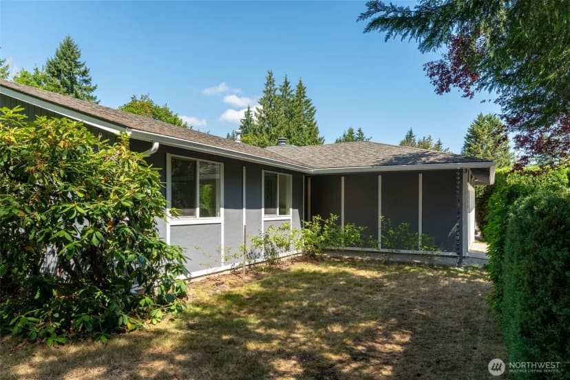 Property photo for 10909 156th Place Ne, Redmond photo 3