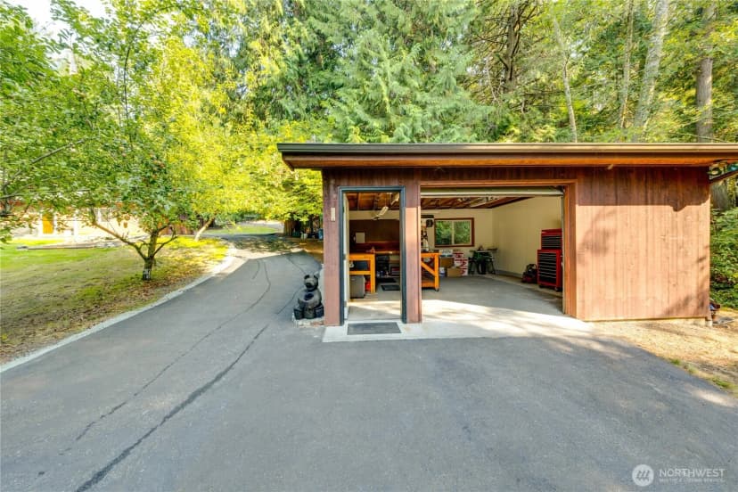 Property photo for 12210 Havekost Lane, Anacortes photo 5