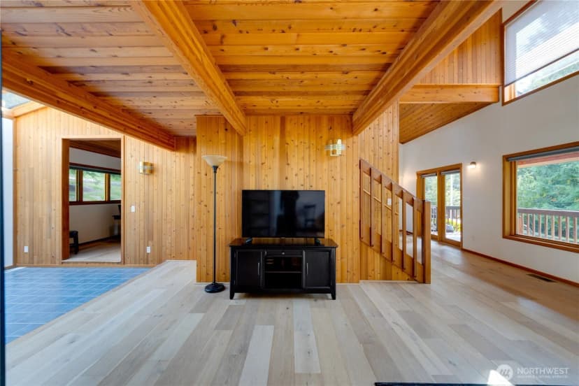 Property photo for 12210 Havekost Lane, Anacortes photo 11