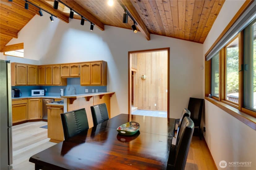 Property photo for 12210 Havekost Lane, Anacortes photo 17
