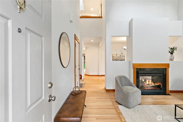 Property photo for 5468 18th Avenue Sw, Seattle photo 4