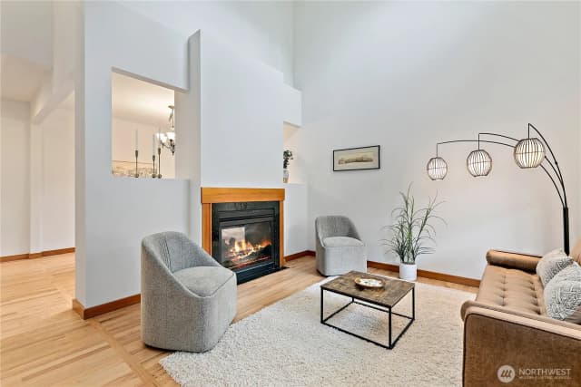 Property photo for 5468 18th Avenue Sw, Seattle photo 5