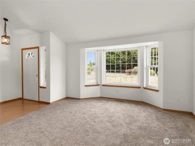 Property photo for 3607 180th Avenue Sw, Tenino photo 5