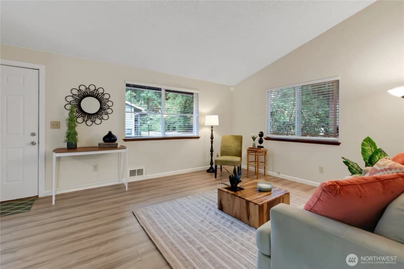 Property photo for 543 Malibu Drive Se, Lacey photo 6