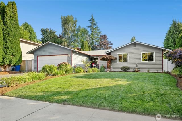 Property photo for 4906 150th Place Sw, Edmonds photo 2