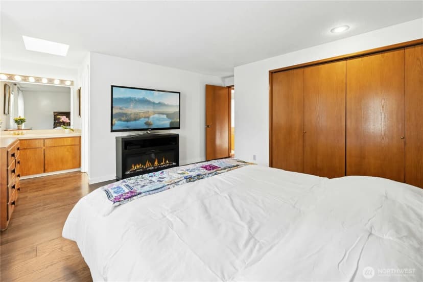 Property photo for 4906 150th Place Sw, Edmonds photo 16