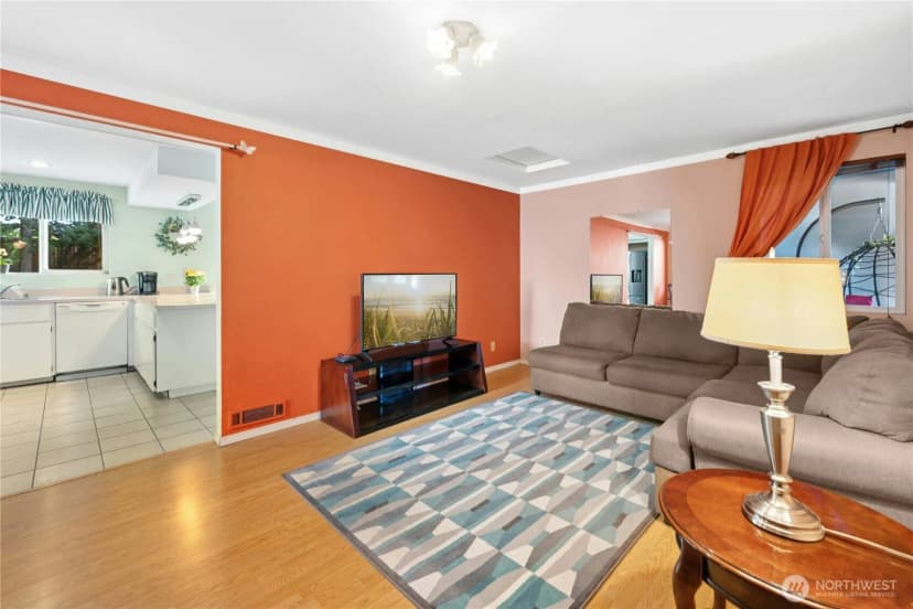 Property photo for 4906 150th Place Sw, Edmonds photo 12