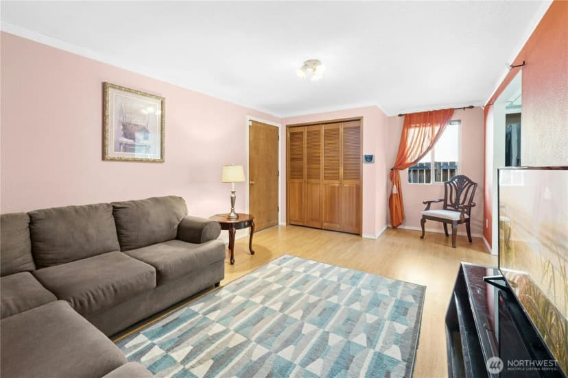 Property photo for 4906 150th Place Sw, Edmonds photo 13