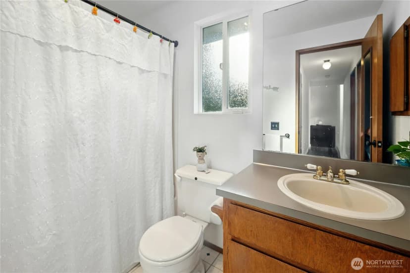 Property photo for 4906 150th Place Sw, Edmonds photo 21