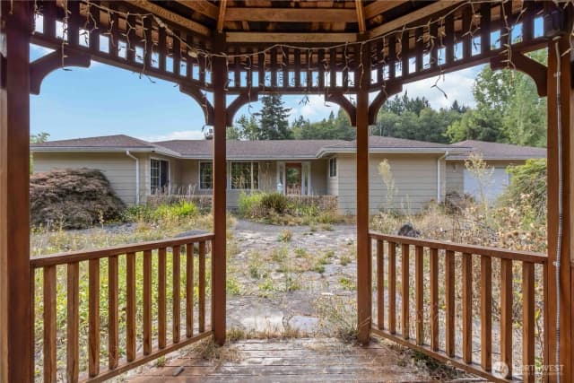Property photo for 863 Byham Road, Winlock photo 2