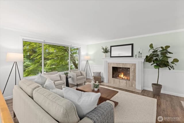 Property photo for 19203 Whitman Avenue N, Shoreline photo 2