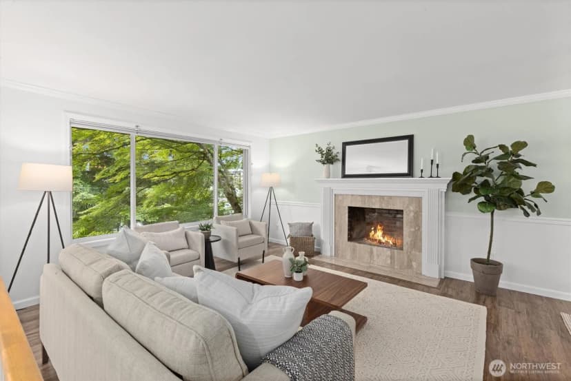 Property photo for 19203 Whitman Avenue N, Shoreline photo 2