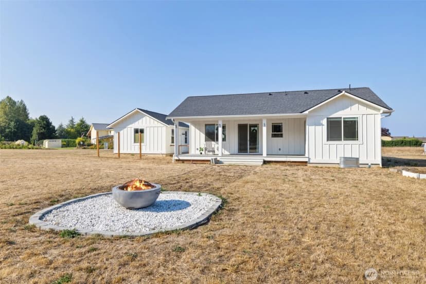 Property photo for 195 Laura Lane, Sequim photo 9