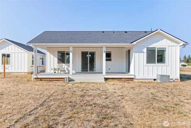 Property photo for 195 Laura Lane, Sequim photo 5