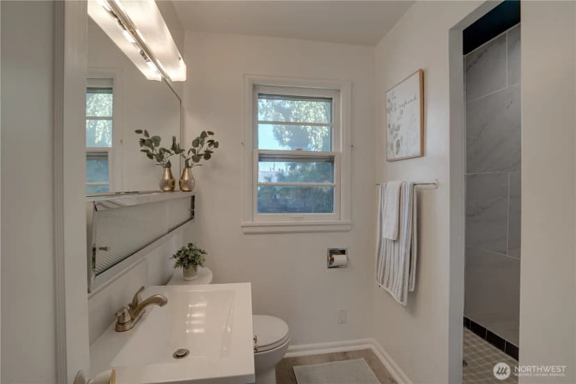 Property photo for 1044 Tyler, Wenatchee photo 11