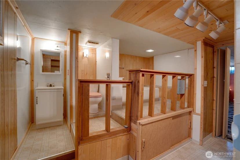 Property photo for 1044 Tyler, Wenatchee photo 18