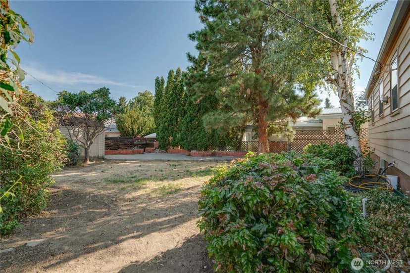 Property photo for 1044 Tyler, Wenatchee photo 21