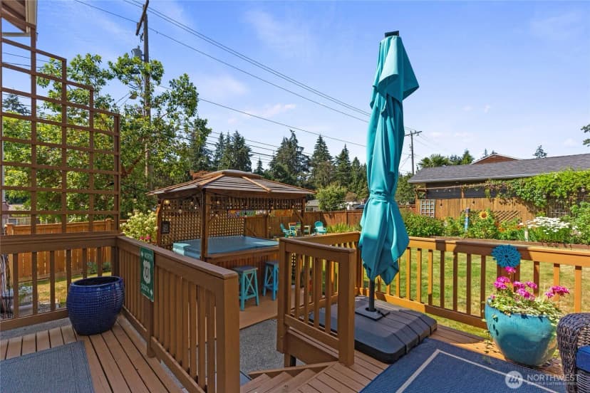 Property photo for 16267 16th Avenue Sw, Burien photo 17