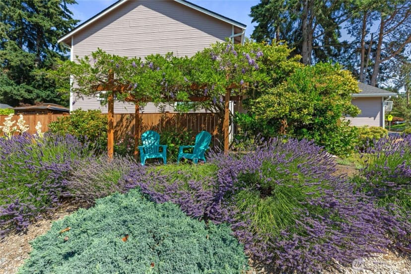 Property photo for 16267 16th Avenue Sw, Burien photo 35