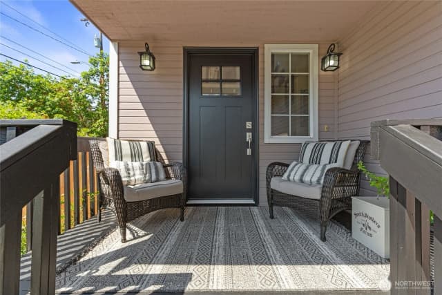 Property photo for 16267 16th Avenue Sw, Burien photo 4