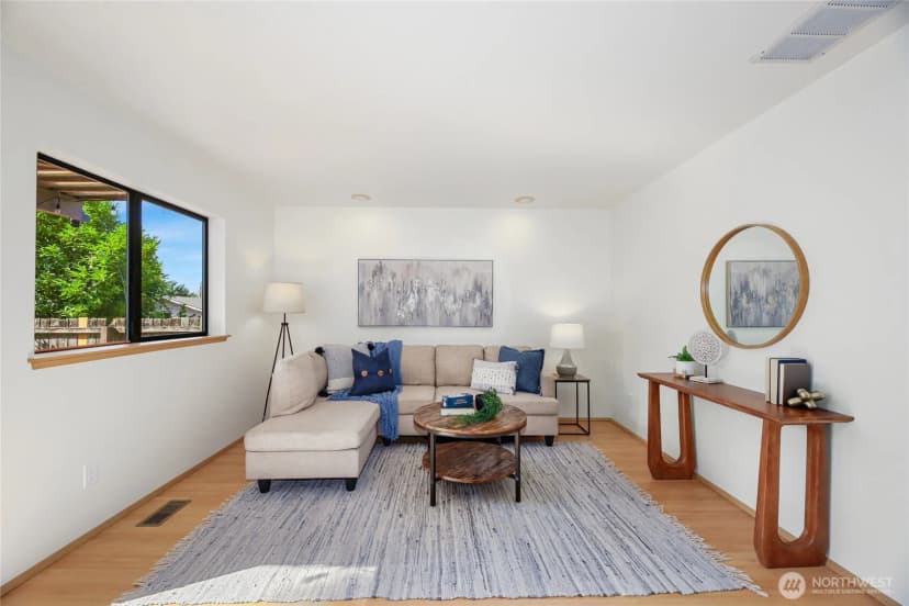 Property photo for 1307 Sw 160th Street, Burien photo 15
