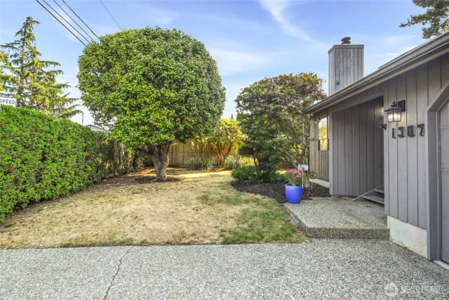 Property photo for 1307 Sw 160th Street, Burien photo 3