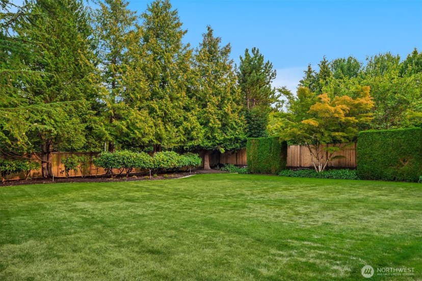 Property photo for 1218 269th Avenue Se, Sammamish photo 31