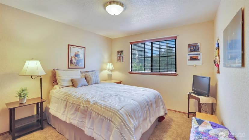 Property photo for 28108 28th Avenue S, Federal Way photo 24