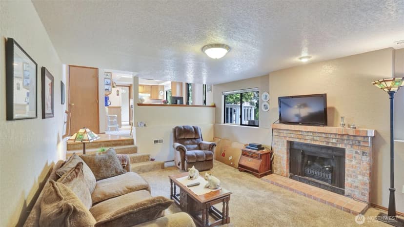 Property photo for 28108 28th Avenue S, Federal Way photo 16