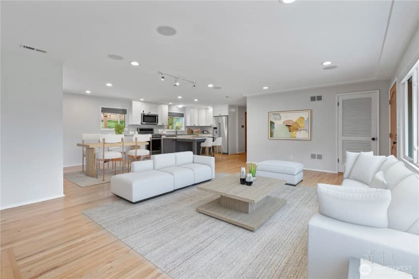Property photo for 11308 Loma Place Sw, Lakewood photo 6