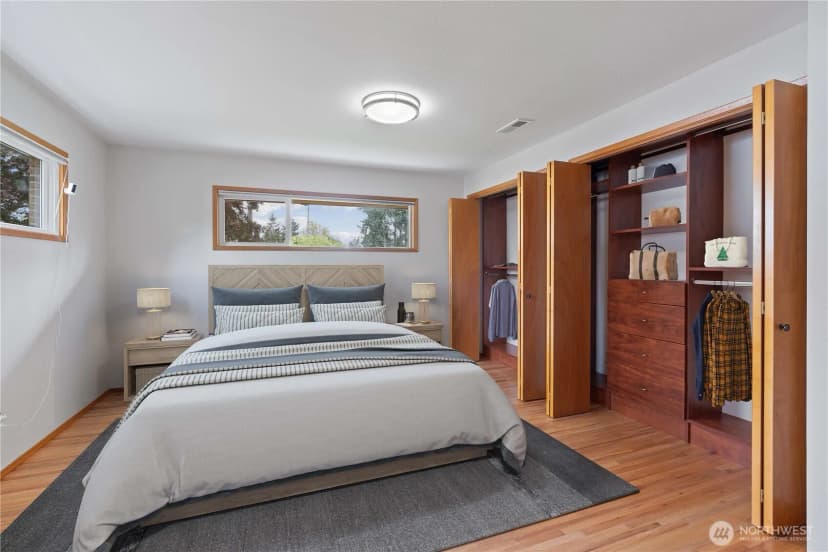 Property photo for 11308 Loma Place Sw, Lakewood photo 17